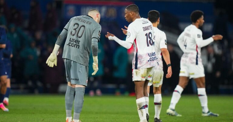 "They want to tear everything off," Diakité impressed by PSG!
