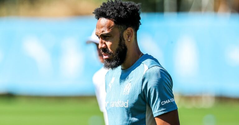 "Speechless", Aubameyang in mourning