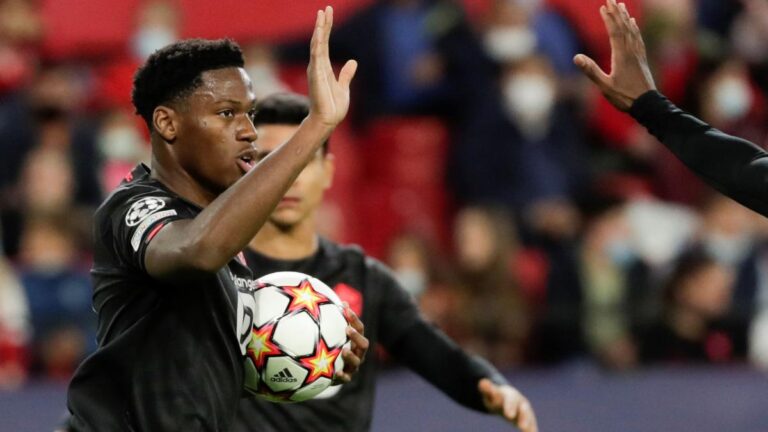 Chelsea has 5 prestigious tracks for his attack