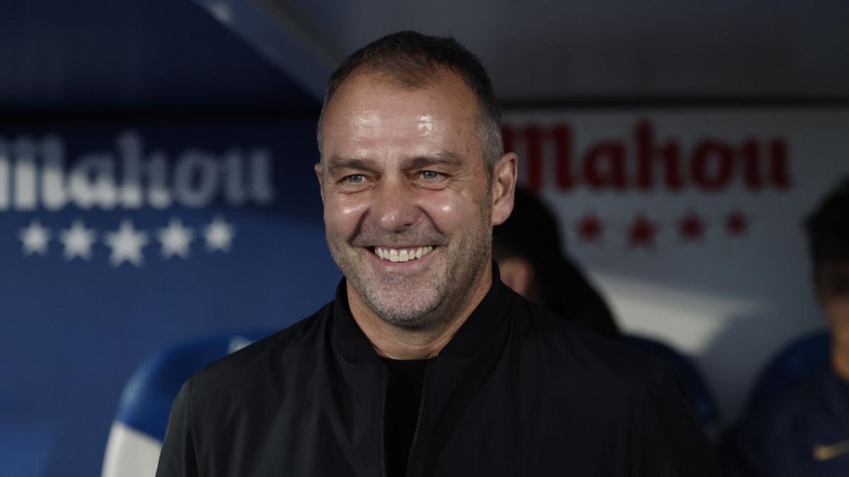 Hansi Flick will extend with Barcelona