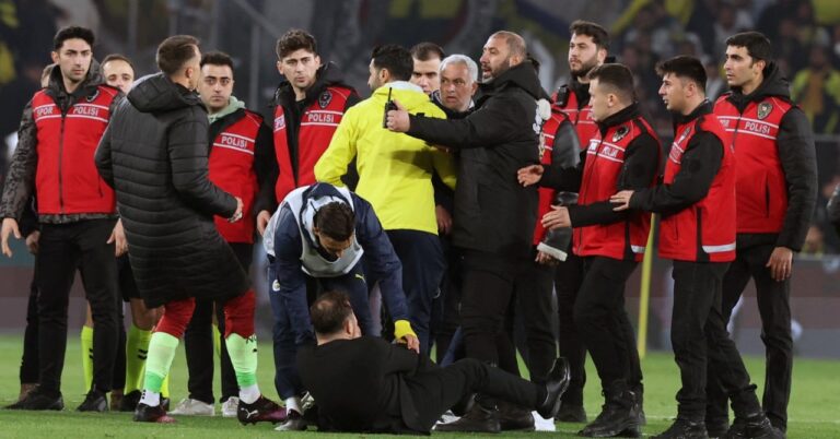 Mourinho, the scandalous sanction