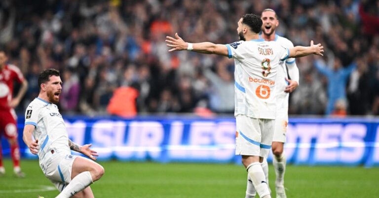 OM on the podium is almost acted!