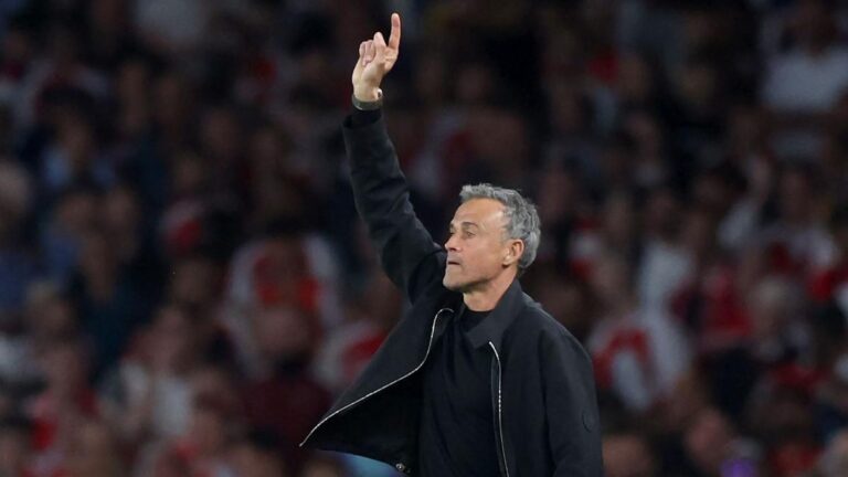PSG: Luis Enrique's cash speech