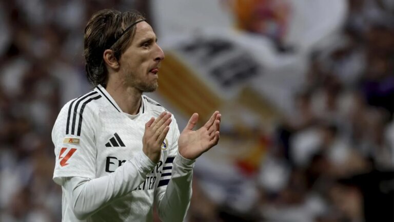 Real Madrid: Luka Modric's frustration