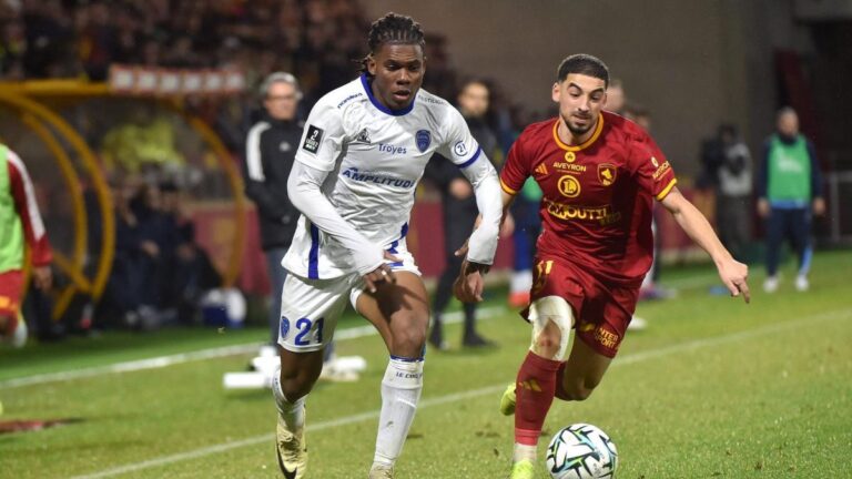 Troyes: Cyriaque Irié en route to Friborg