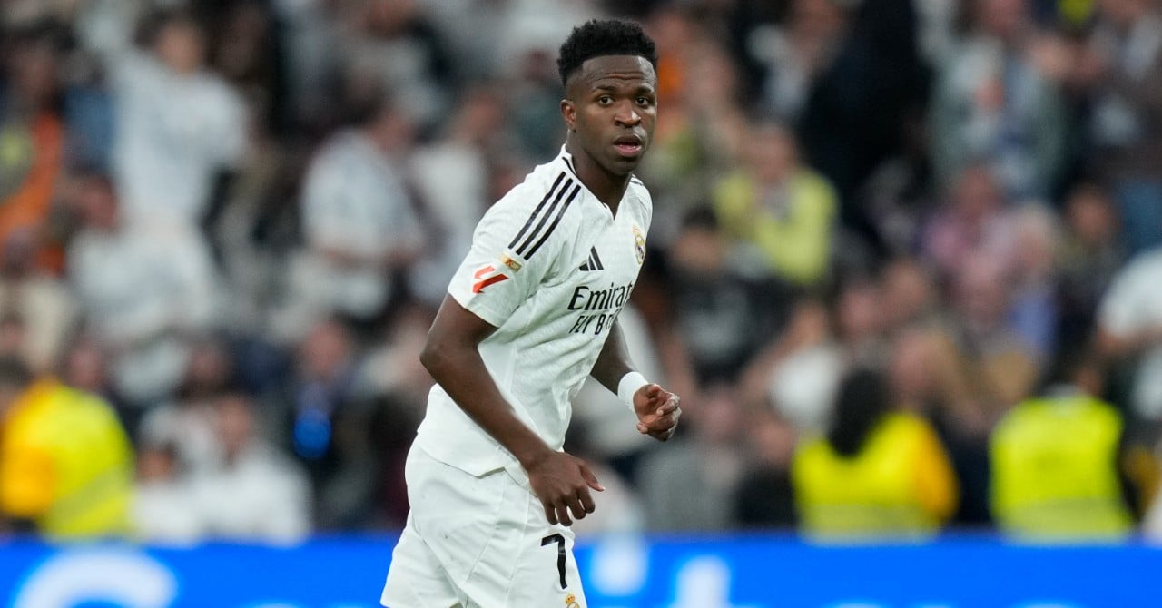 Vinicius joins a legend
