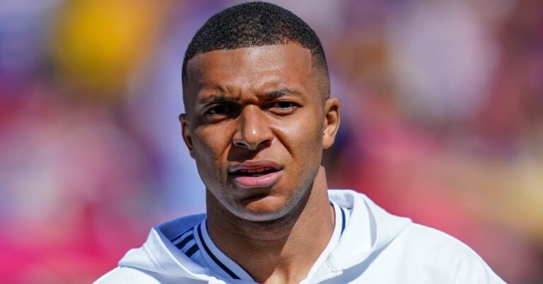 Mbappé thought he was taking care ... he might have to pay!