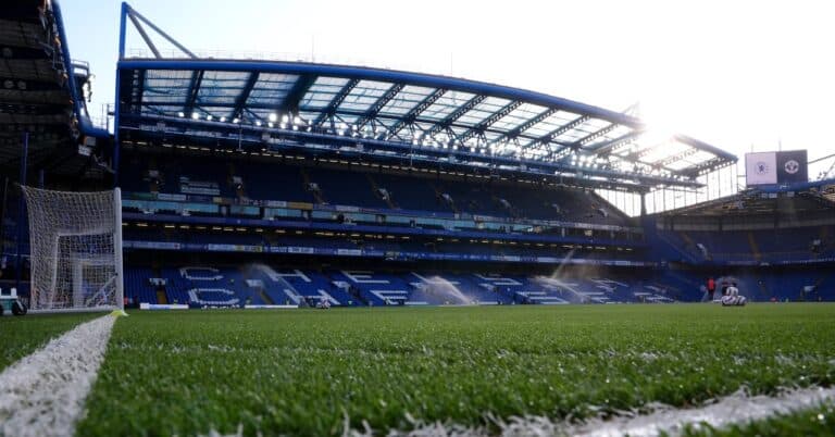 Chelsea in the footsteps of a Ligue 1 ex for his bench