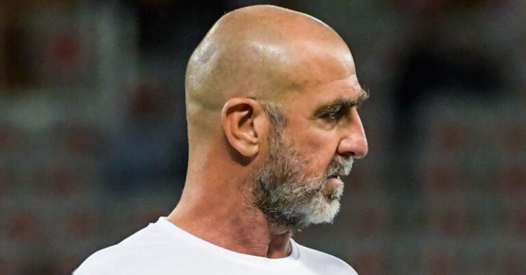 Cantona slices to the car to psg-inter