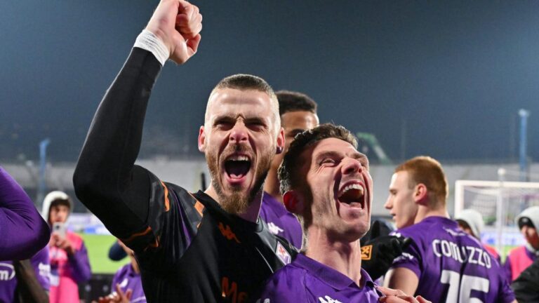 David de Gea extends two years at La Fiorentina