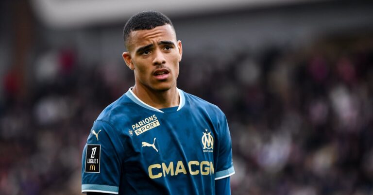Greenwood discarded, big anger!