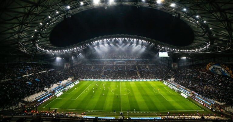 How much would the Vélodrome at OM cost?