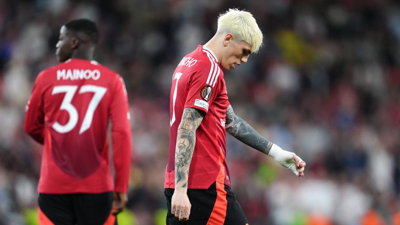 Huge clash at Manchester United!