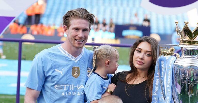 Kevin de Bruyne, his wife sells the wick