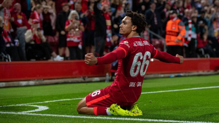 Liverpool: Jamie Carragher tackles Alexander-Arnold