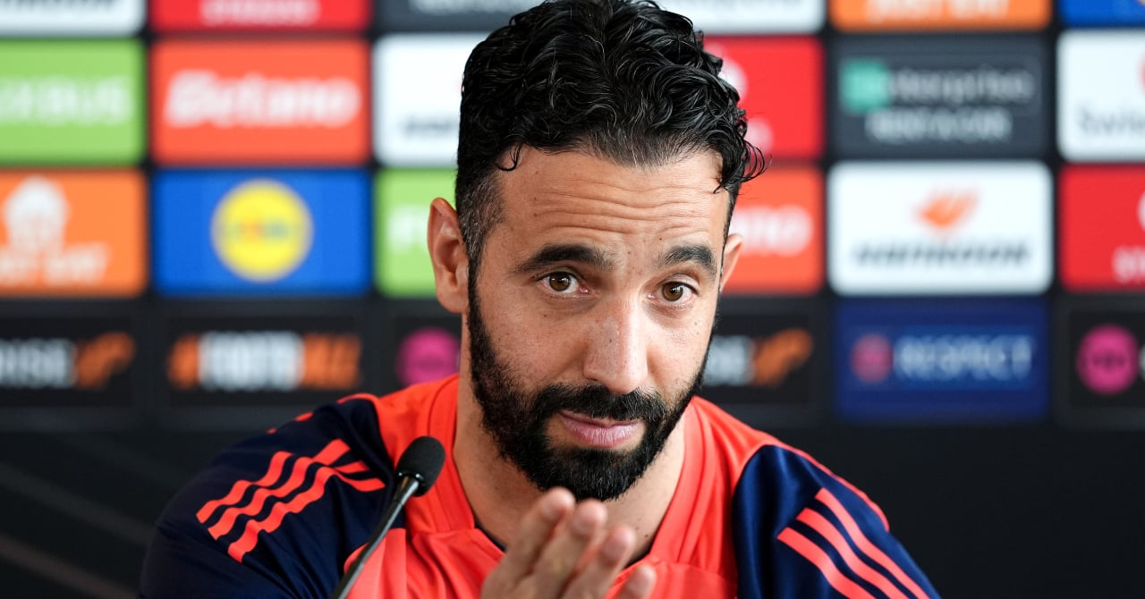 Manchester United: Amorim makes fun (still) on his own team