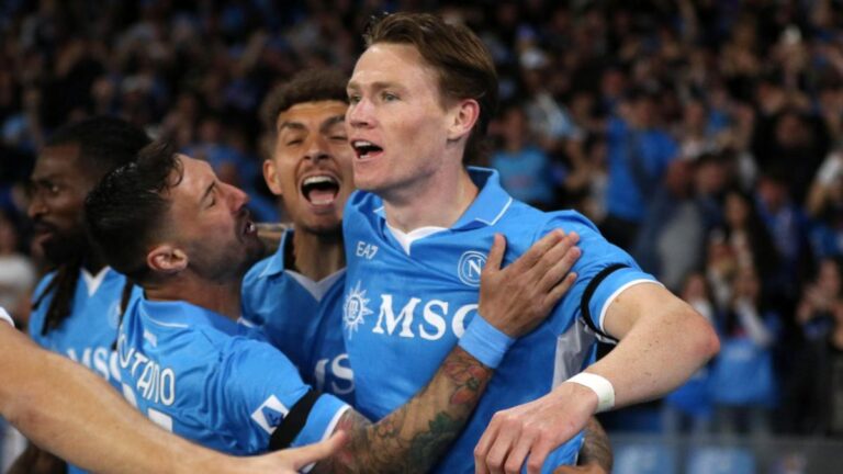 Naples: Scott Mctuminay silenced Manchester United