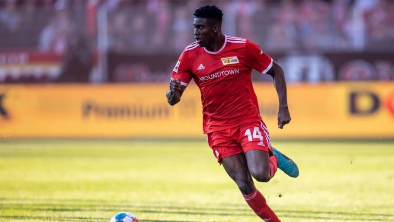 Nottingham Forest: Taiwo Awoniyi played with a potentially fatal injury
