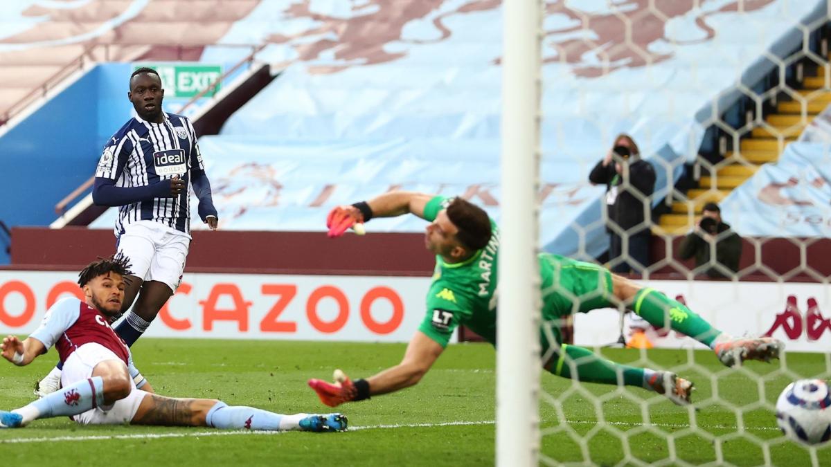 PL: Emiliano Martinez wins a new trophy