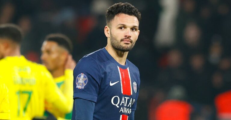 PSG: Gonçalo Ramos panics the press!