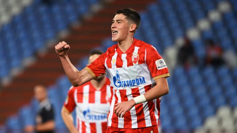 PSG: Luis Campos attacks for a Serbian nugget