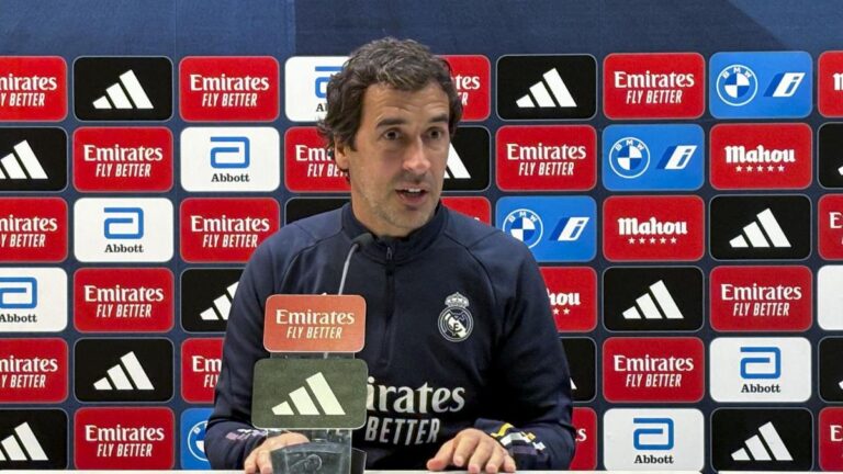 Raul leaves Real Madrid