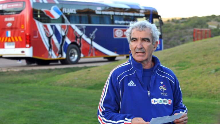Raymond Domenech, the incredible revelation on Knysna!