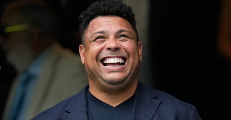 Ronaldo's magnificent tribute to Thuram