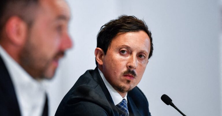 Towards a surprise divorce at OM?