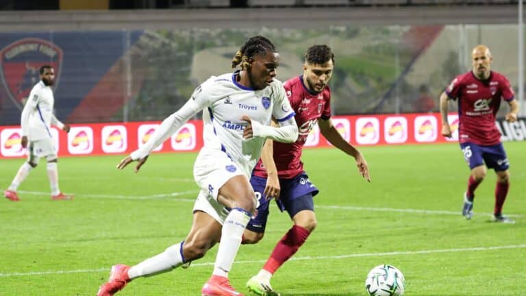 Troyes: Cyriaque Irié sign in Friborg
