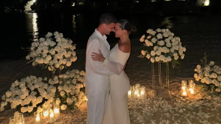Who is Benjamin Pavard's new partner?
