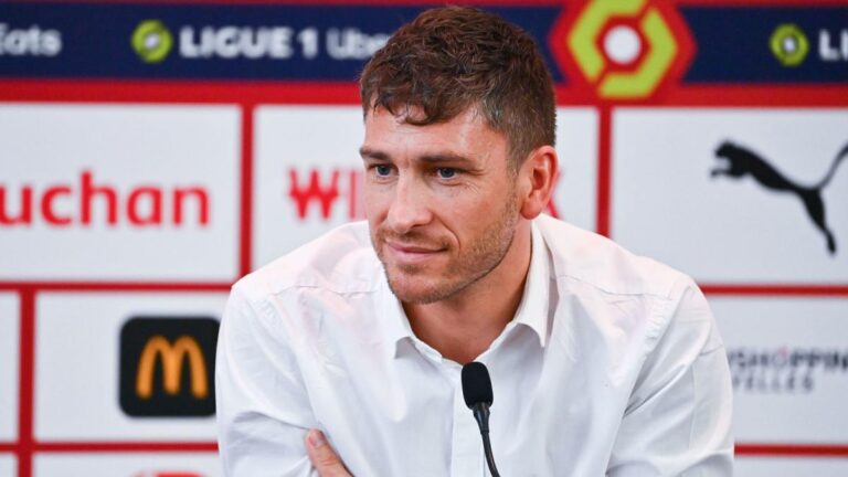 AS Roma announces the departure of Florent Ghisolfi