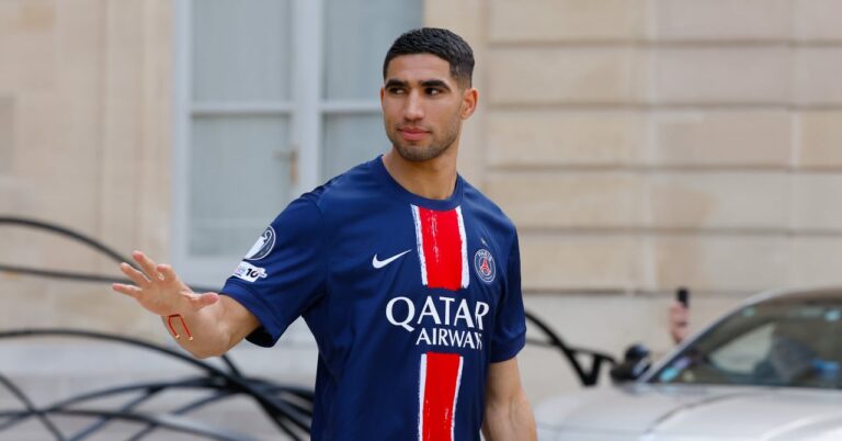 Achraf Hakimi as a couple with the ex of a former teammate?