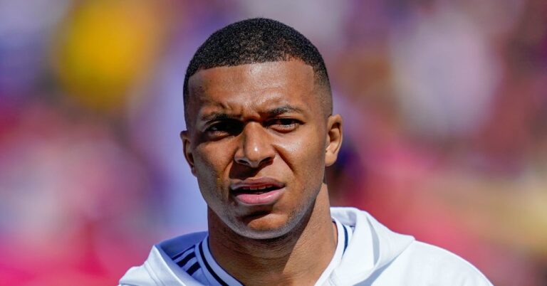 "As long as you don't understand ...": Kylian Mbappé still lit