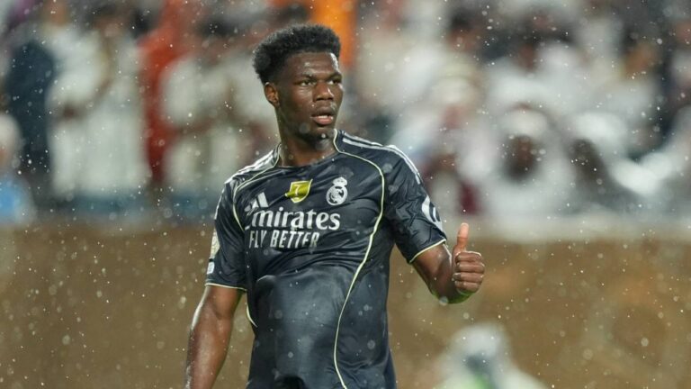 Aurélien Tchouameni lets go on PSG!