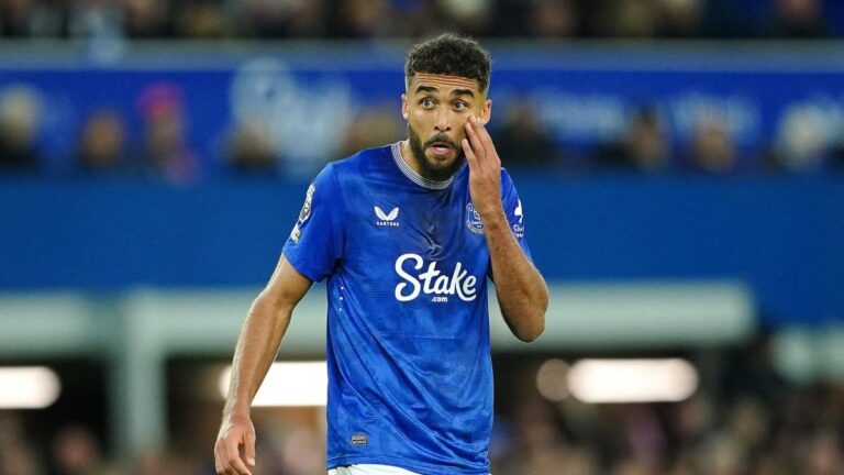 Dominic Calvert-Lewin leaves Everton Libre