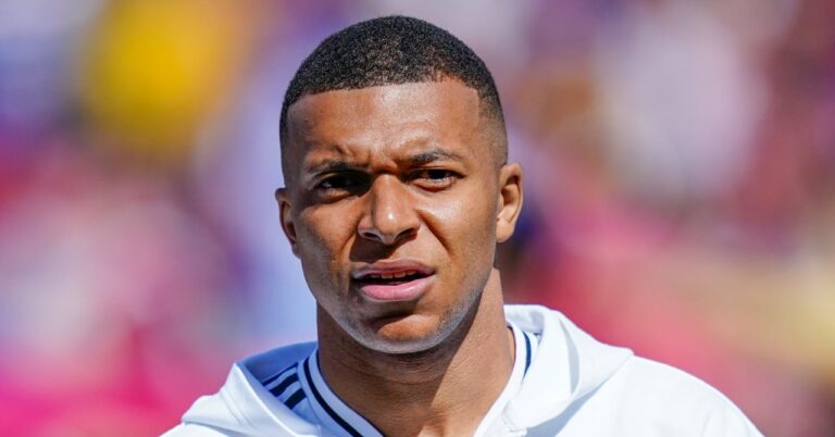Kylian Mbappé, confirmation falls
