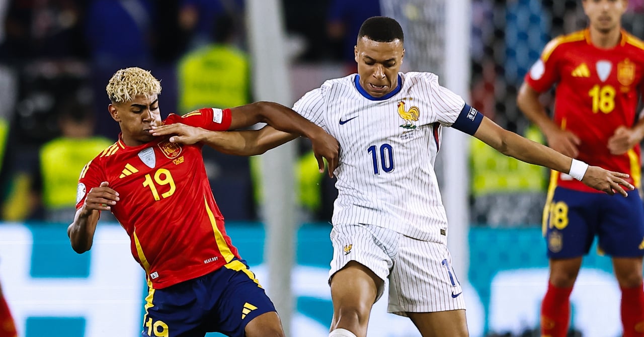 Lamine Yamal destroys Kylian Mbappé