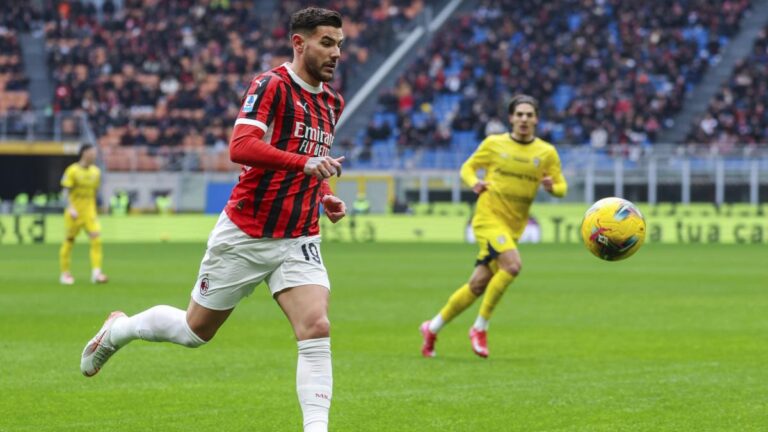 Mercato: a new prestigious outing door is available to Théo Hernandez