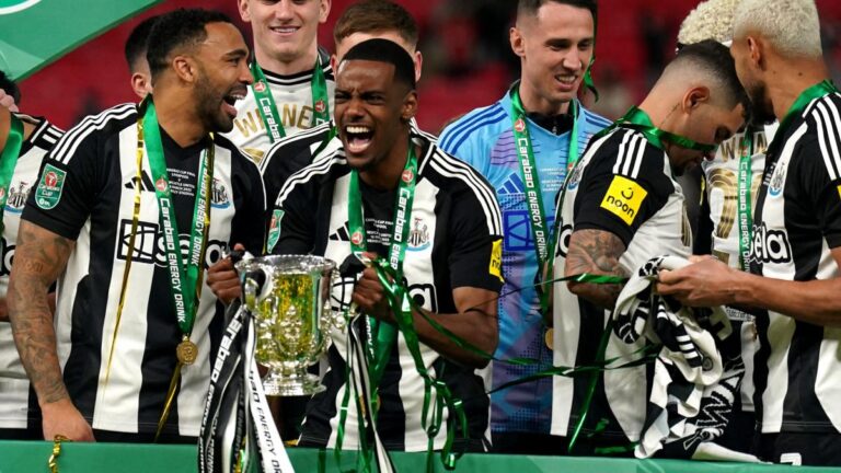 Newcastle is preparing a triple shot at € 146 million!
