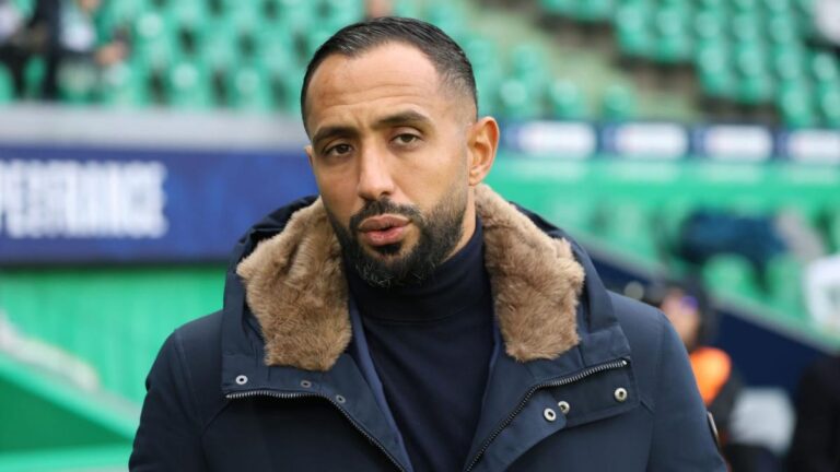 OM: Medhi Benatia Records a supporter after the PSG final