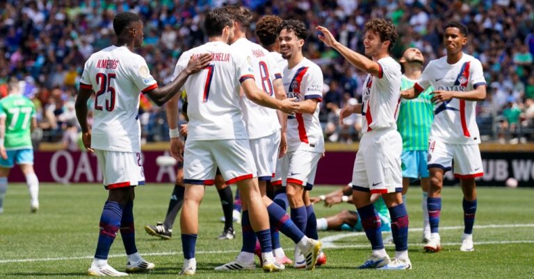 PSG tumbles into eighths!