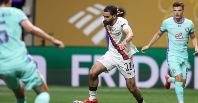 Rayan Aït-Nouri, it's validated!