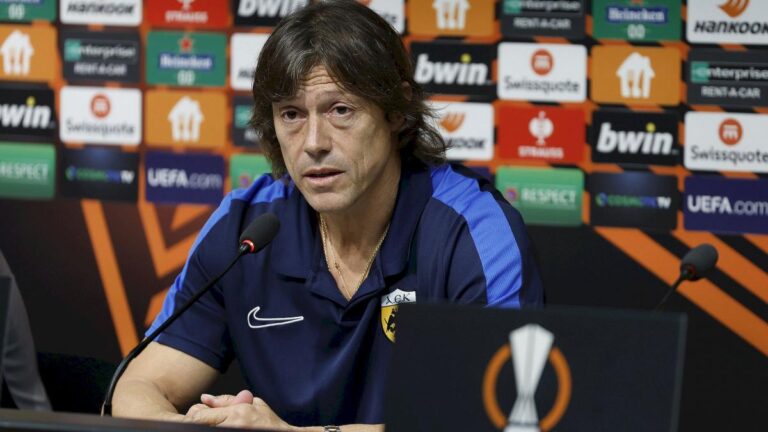 Seville FC names Matías Almeyda coach