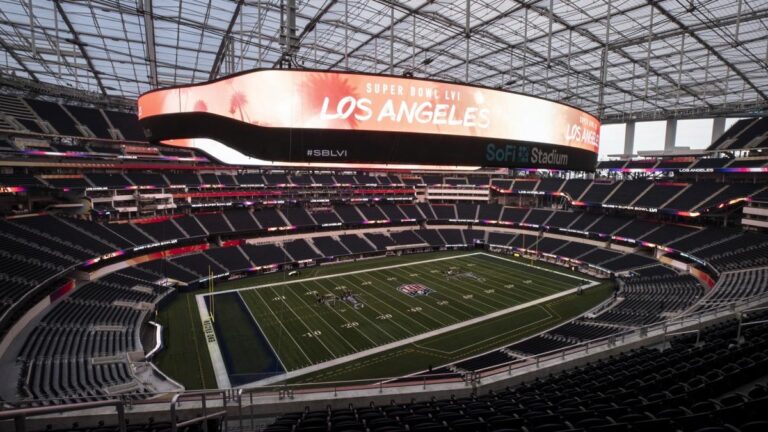 The new stadium that makes Paris Saint-Germain salivate!