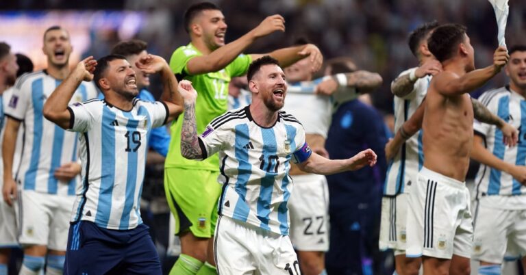 When is the retirement for Messi: Aguero gives a clue