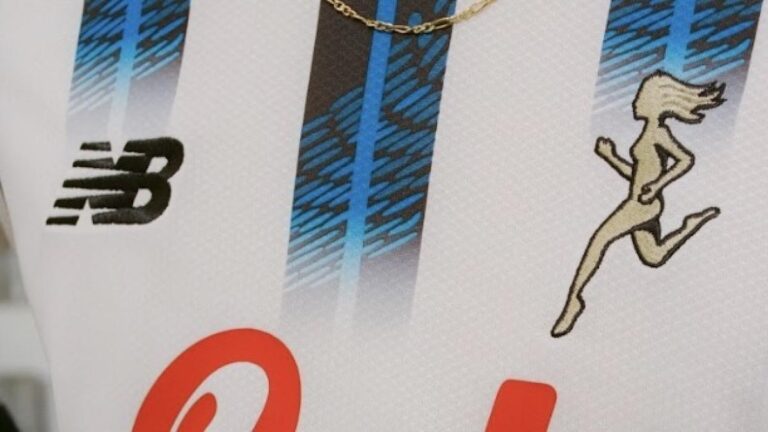 The Atalanta unveils its 2025/2026 outdoor jersey