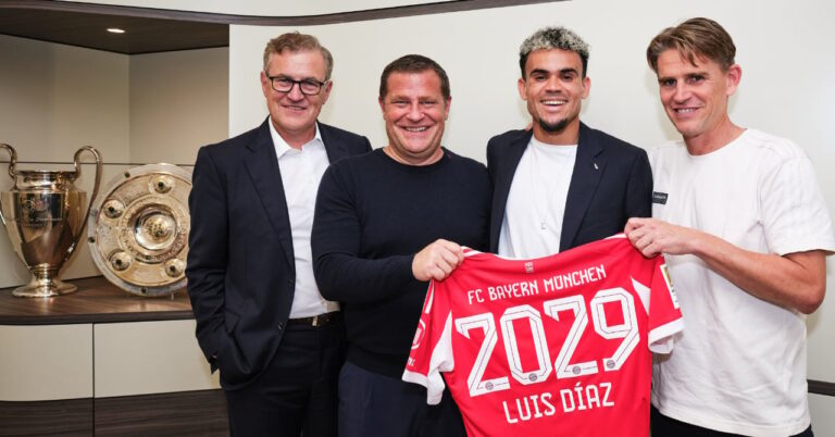 Luis Diaz, it's official!