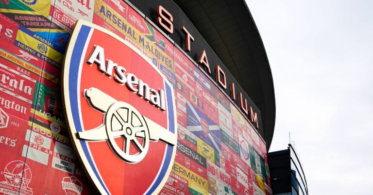 Arsenal takes two minors in Asia