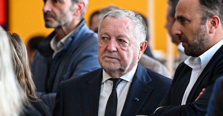 Aulas Dézangue (again) Hugo Guillemet and the team